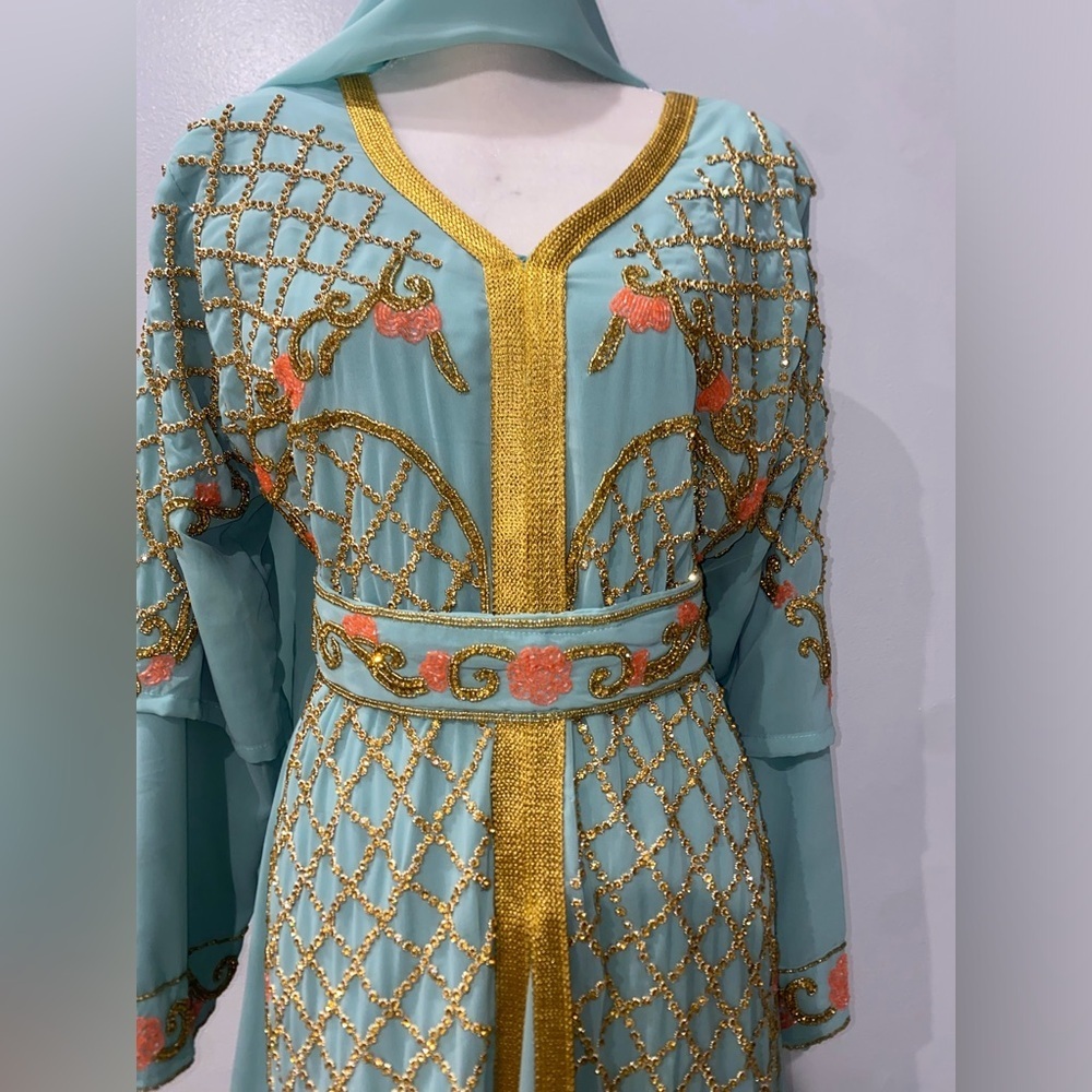 Blue & Gold fully beaded chiffon maxi kaftan with scarf size medium new - Picture 3 of 10